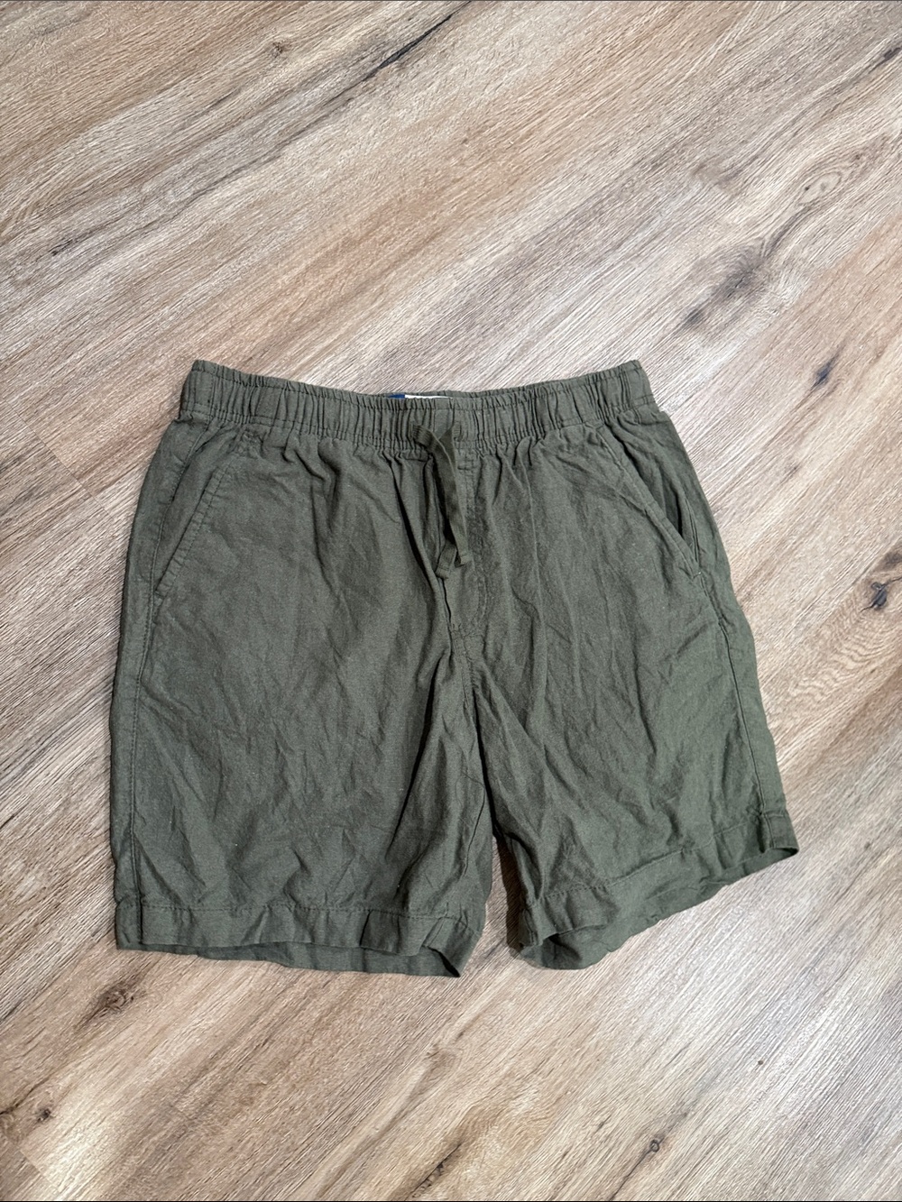 Men's Linen Cotton Olive Green Casual Drawstring Shorts